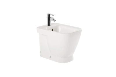 Look bidet with hole for water supply