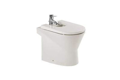 Urb.y bidet with holes for cover