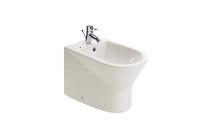 Urb.y back-to-wall bidet with holes for cover